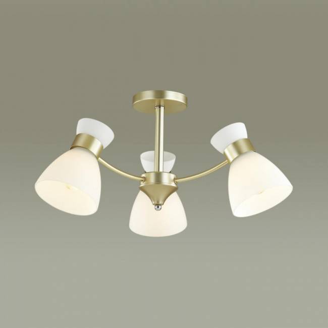 Люстра на штанге LUMION 4535/3C Люстра на штанге LUMION 4535/3C