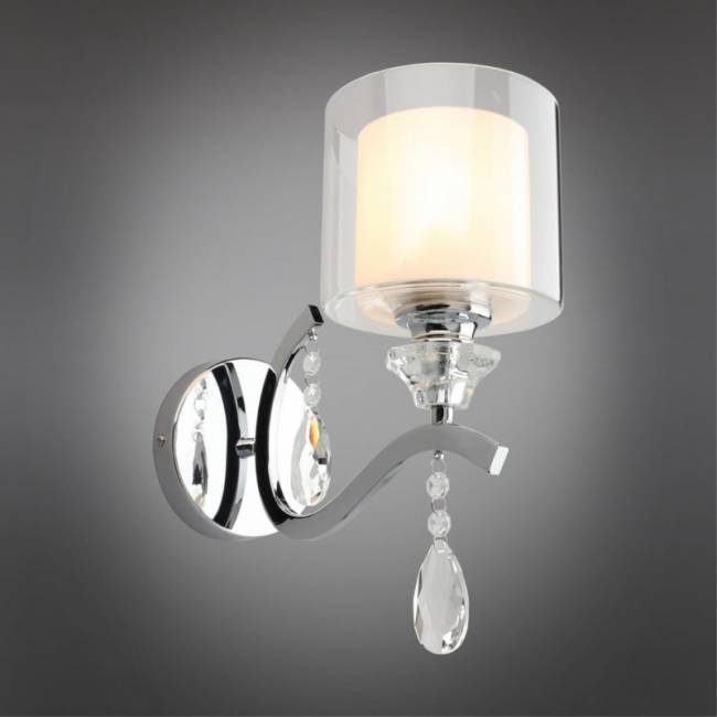 Бра Omnilux OML-70901-01 Бра Omnilux OML-70901-01