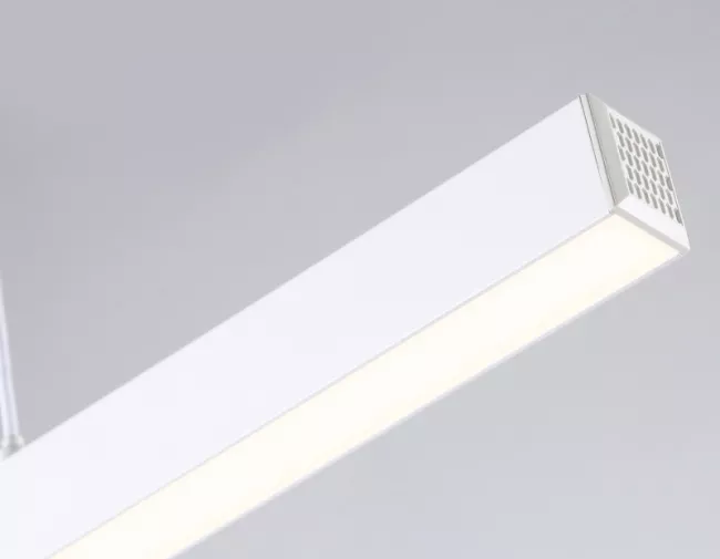 Светильник на шине Ambrella Light GL6782 Светильник на шине Ambrella Light GL6782