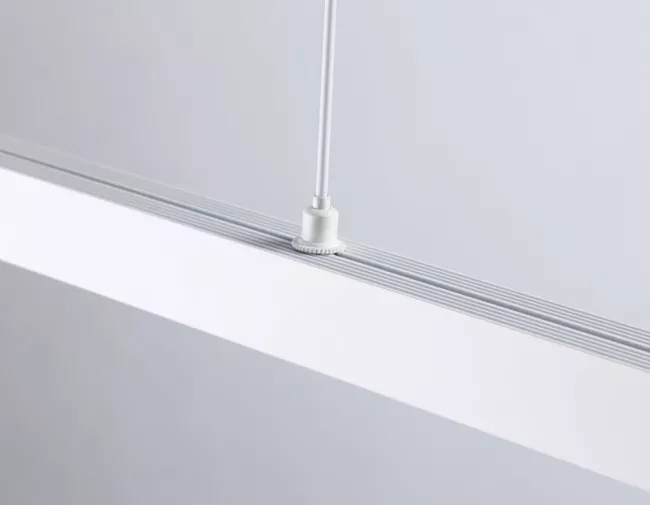 Светильник на шине Ambrella Light GL6782 Светильник на шине Ambrella Light GL6782