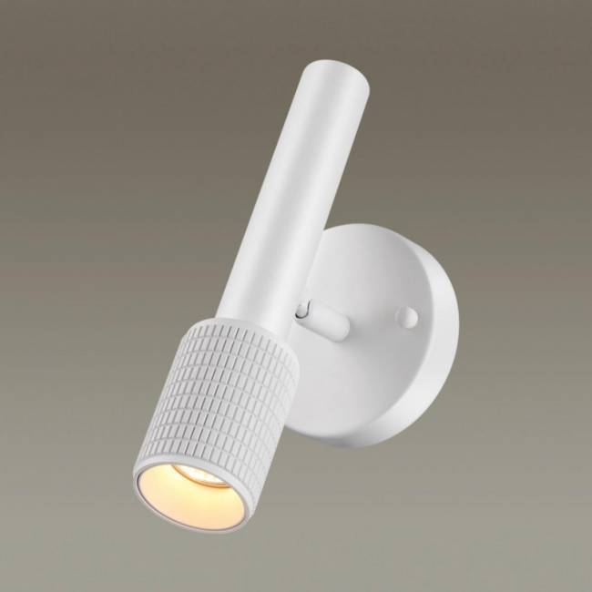 Спот Odeon Light 4239/1W Спот Odeon Light 4239/1W