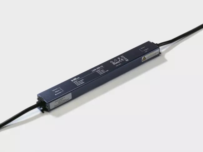 Блок питания для светодиодной ленты SWG pro 00-00023946 Блок питания для светодиодной ленты SWG pro 00-00023946