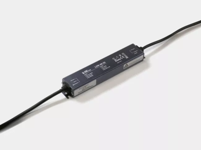 Блок питания для светодиодной ленты SWG pro 00-00023936 Блок питания для светодиодной ленты SWG pro 00-00023936