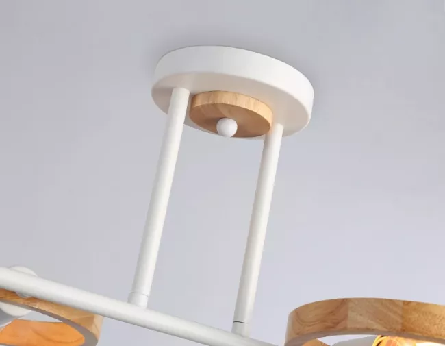 Люстра на штанге Ambrella Light TR8247 Люстра на штанге Ambrella Light TR8247