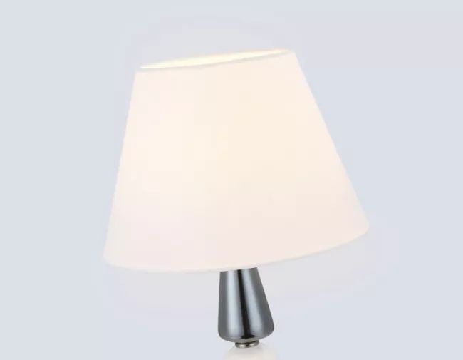 Настольная лампа Ambrella Light LH75262 Настольная лампа Ambrella Light LH75262